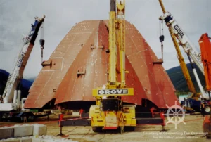 Turning over the Osprey 2000’s peak module during her construction at Nelson.
